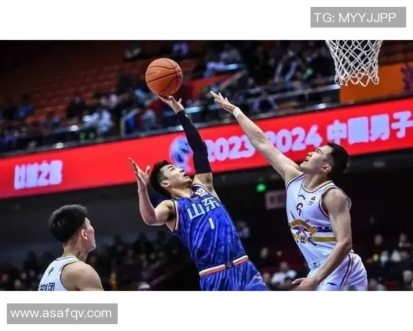CBA精彩对决山东队与江苏队比赛录像回顾与精彩瞬间分析